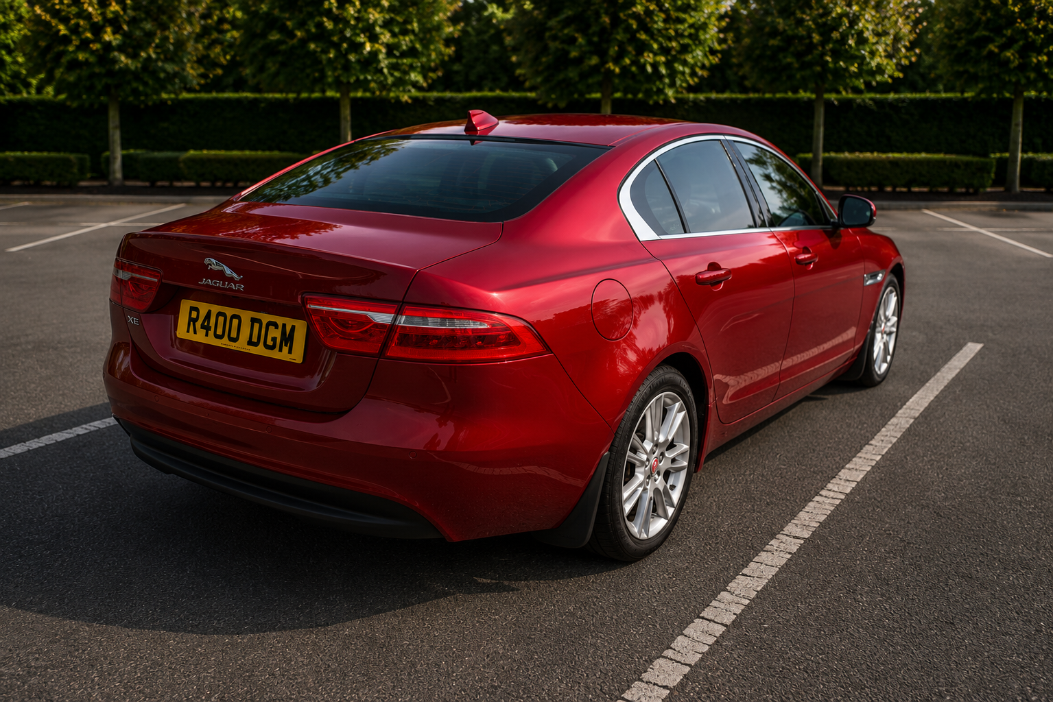 Jaguar XE photo 7